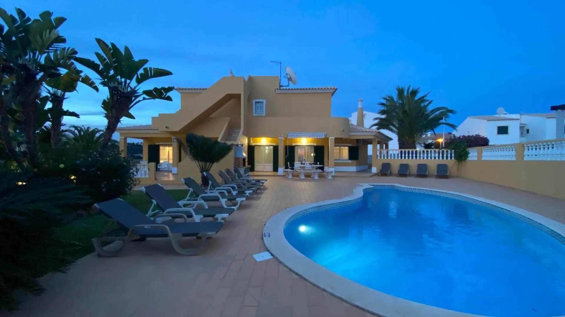 Villa Rafaela Com Piscina Albufeira